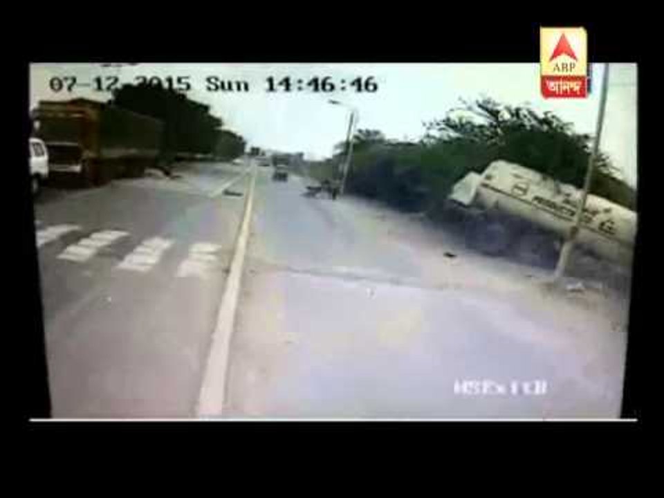 Vadodara accident caught in CCTV