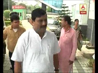 Rahul Sinha visits ABP Ananda's injured reporter Swapan Neogi  at hospital