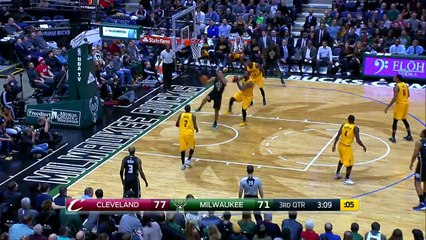 Malcolm Brogdon STRONG Reverse Dunk on LeBron  12.20.16