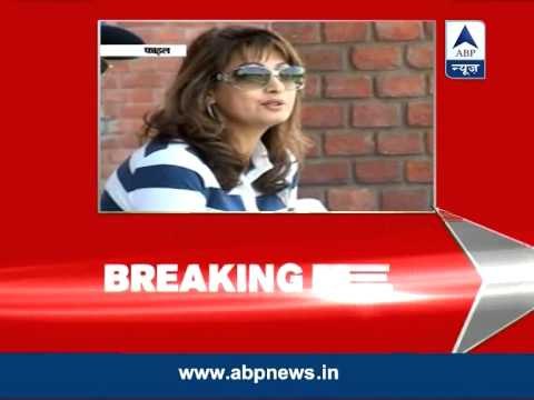 A day after Twitter controversy, Sunanda Pushkar, wife of Shashi Tharoor, found dead