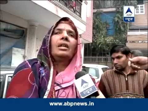 Locals of Khirki Extension support Somnath Bharti for raid