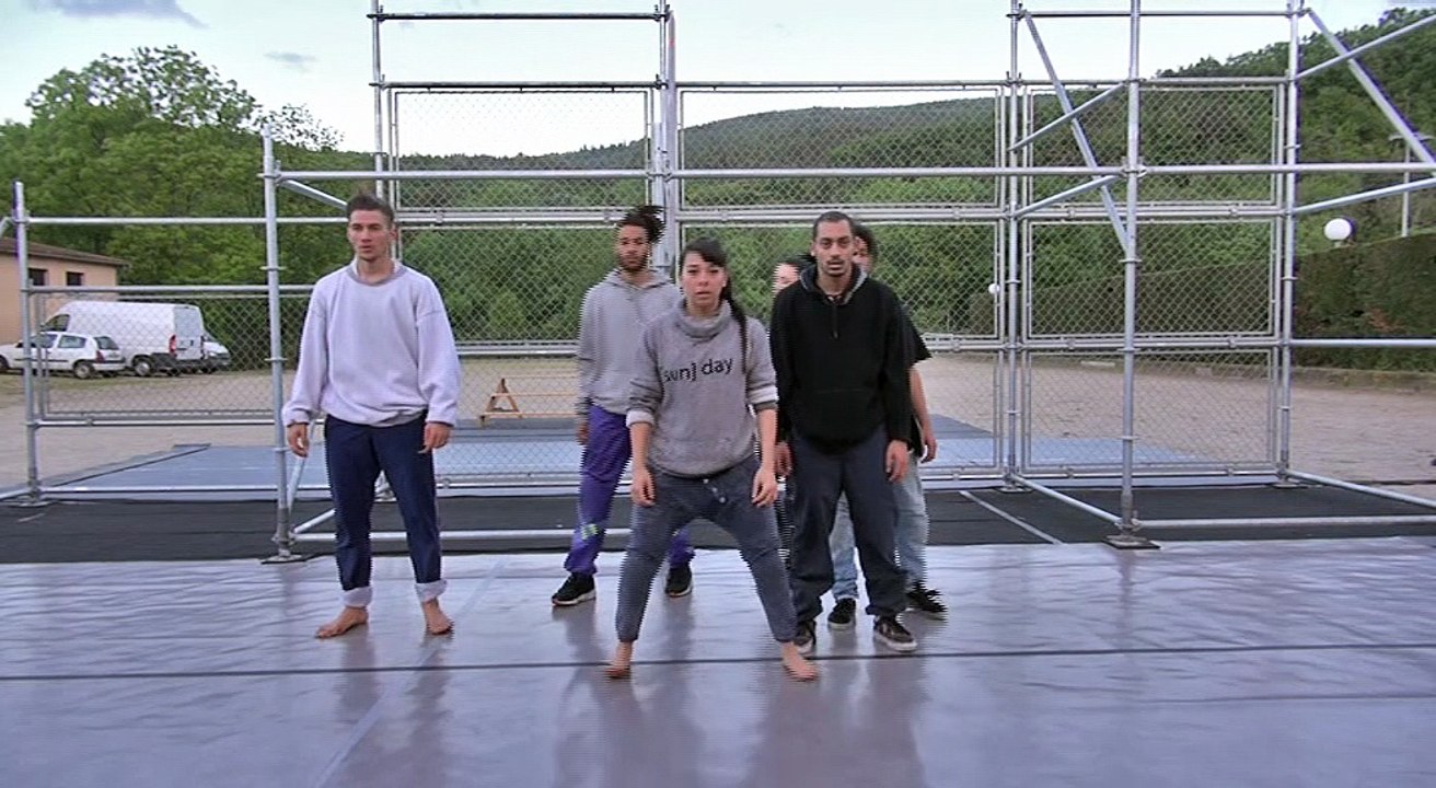 Arts de la Rue - Dyptik - D-Construction