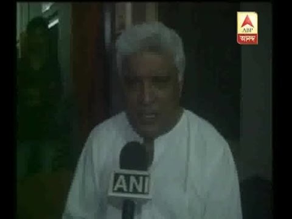 Javed Akhtar's comment on writers returning Academy Award