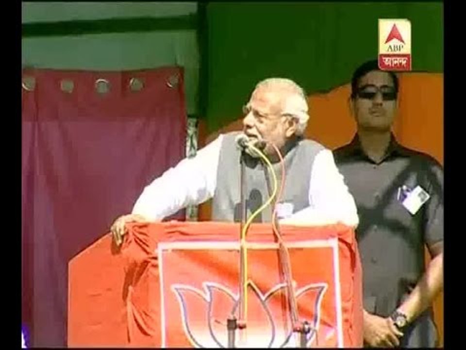 Narendra Modi attacks Lalu Prasad Yadav and Nitish Kumar at Bihar election campaign