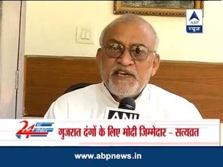 Congress fires fresh salvos at BJP PM candidate Narendra Modi