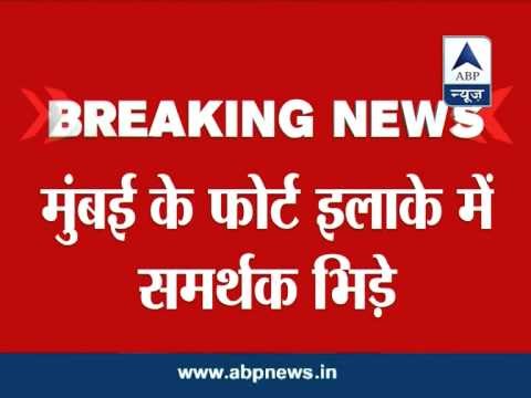 Mumbai: Shiv Sena and MNS supporters clash with each other