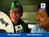 Rakhi Sawant campaigns with woman auto driver