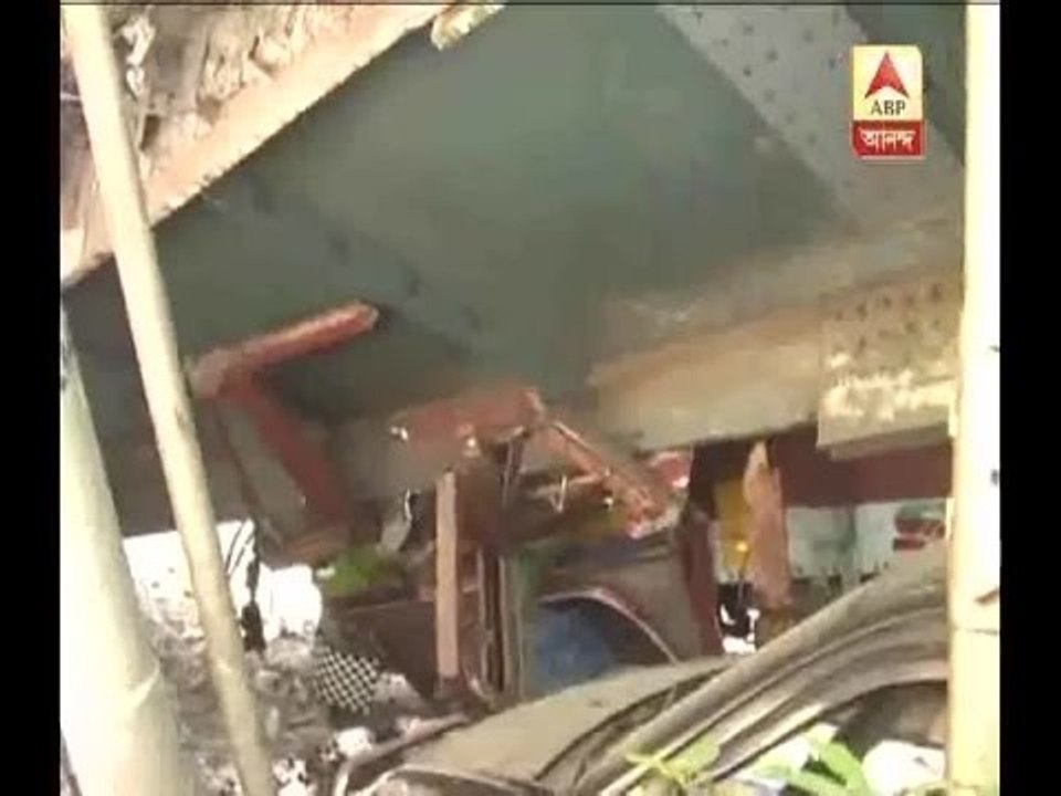 Vivekananda Overbridge collapsed: visual from the spot