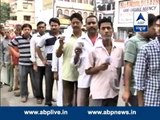 Voters turn out to exercise their franchise at Hajipur, Bihar