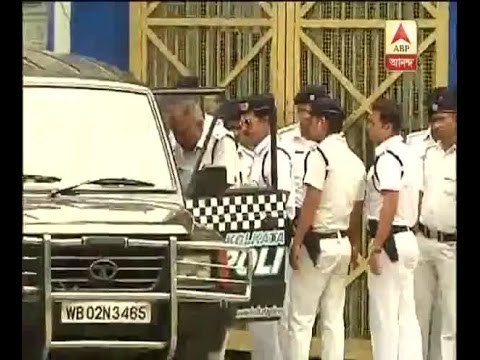 Kunal Ghosh released on Parole for two hours to see his ailing mother