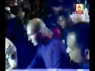 Legendary footballer Zinedine Zidane arrived Mumbai along with his wife