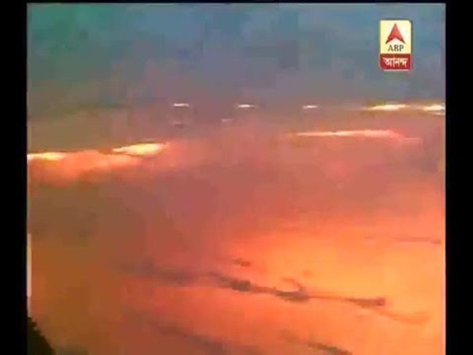 Singapore Airlines flight SQ368 plane catches fire on Changi Airport after emergency landi