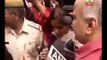 Police detain Delhi Deputy CM Manish Sisodia, AAP MLAs while attempting to surarender befo