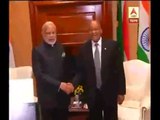 South African President Jacob Zuma welcomes PM Narendra Modi