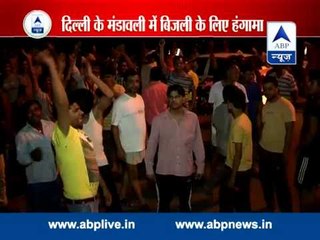 East Delhi: Residents in Mandawali protest against severe power cuts
