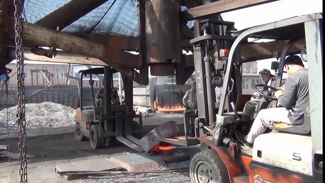 HYPNOTIC Video Inside Extreme Chinese Forging Factory Wilop Forge and Foundry Company