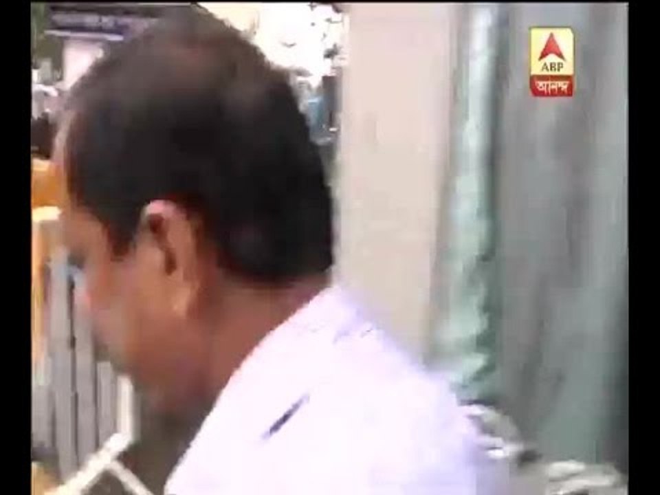 Bhangor TMC leader Arabul approaches Mamata Ban...