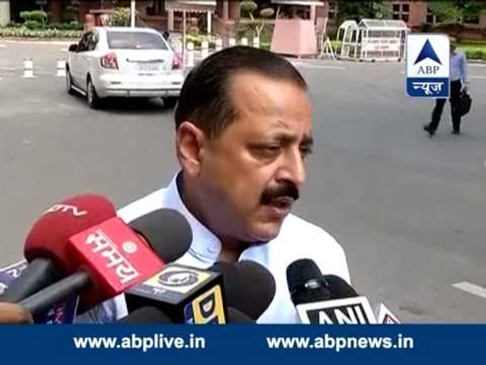 Govt advises postponing UPSC exam till committee gives report on CSAT
