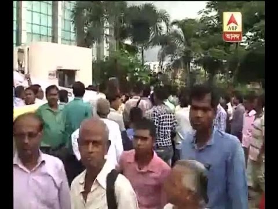 Chaos near HIDCO on land movement issue