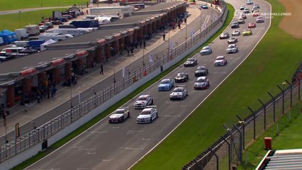 Crashes Supercar Challenge Brands Hatch 2014-FSrluXttRqU