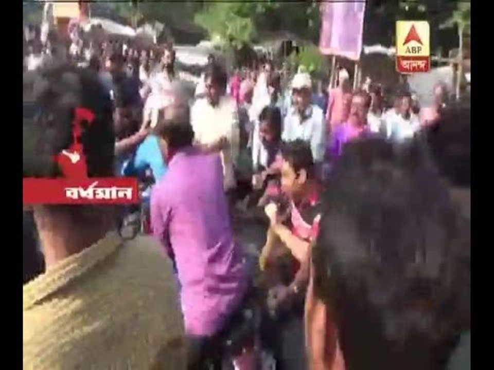 Chaos at Asansol, at a Gherao program of BJP