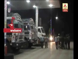 Owner of petrol pump arranges food for starving truck drivers