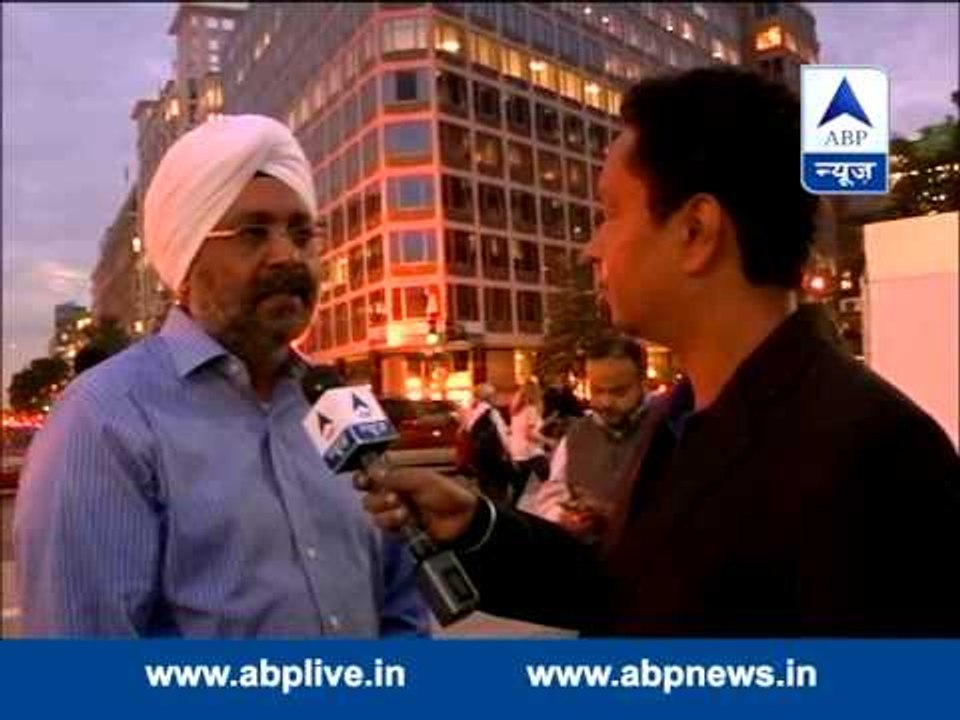 Supporters cheer PM Narendra Modi outside Blair House and white house, Washington DC