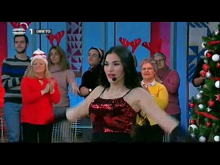 Flor na praça com o tema - esta noite de natal