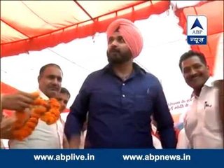 After Sidhu targets Badal in Haryana, Punjab govt withdraws Y category security