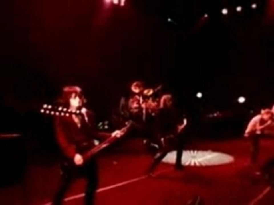 Dir en grey - Kodou (Live) pas terrible