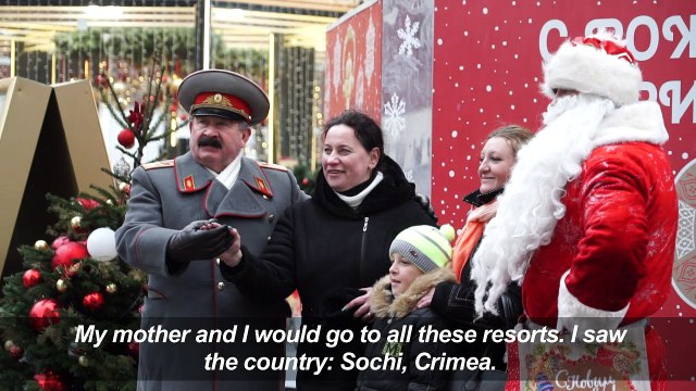 Russians voice thoughts on Soviet regime, 25 years after fall