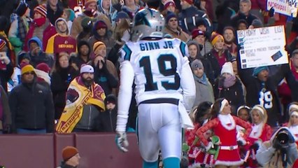 Ted Ginn Jr. se mete a la zona de anotacion para un touchdown de 30 yardas