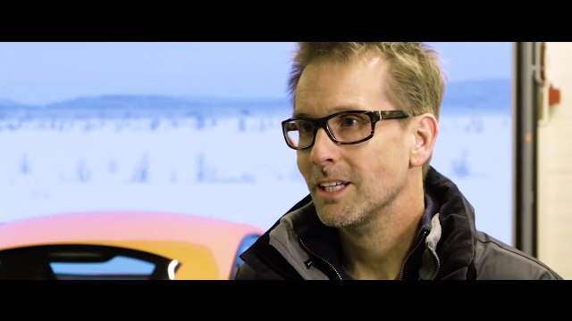 McLaren 570S Dancing on Ice: derrapando en un lago helado