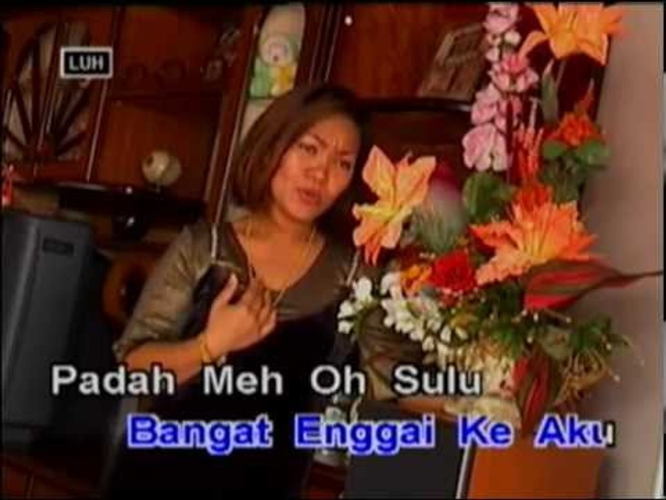 Nuan Udu Ngeransi - Rozlina