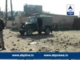 Communal clash in Bareilly l Police cars vandalised, tear gas fired l Situation tense