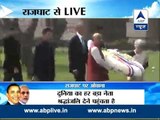Obama at Raj Ghat: President Obama pays tribute to Mahatma Gandhi at Raj Ghat