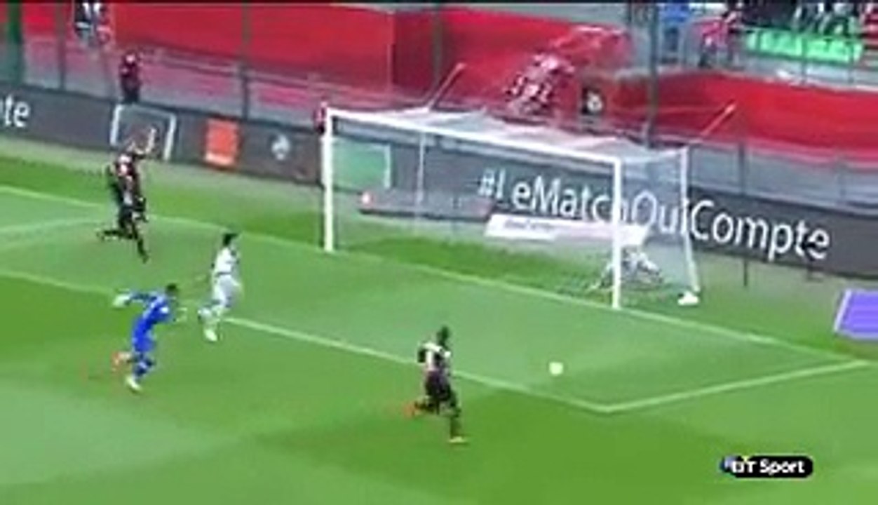 Mathieu Peybernes - excellent defense - doskonała obrona