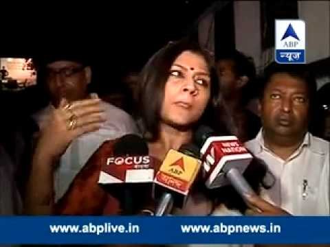 Kolkata : Actor-turned politician Roopa Ganguly assaulted by TMC men I public meeting disrupted
