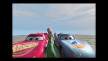 Frozen Elsa y Anna compiten en una carrera de autos con Rayo McQueen de la película de Disney Cars