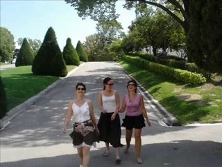 3 Drôles de Dames à Marseille