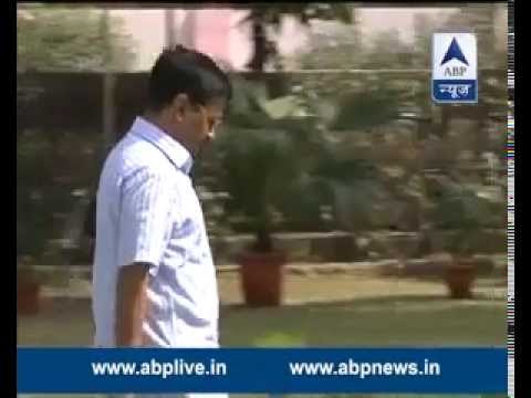 Kejriwal writes to Najeeb Jung for the removal of Shakuntala