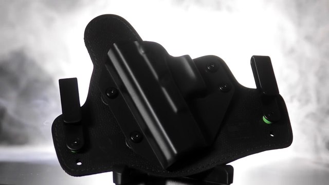 Left Handed Holsters for Concealed Carry by Alien Gear Holsters