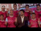 Abhishek Bachchan Unveils The Official Jersey Of His Kabaddi Team Jaipur Pink Panthers