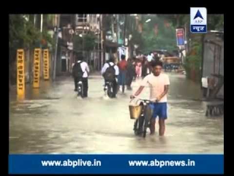 Heavy rainfall in West Bengal, Odisha as cyclone Komen nears