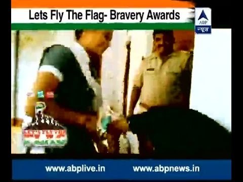 Let's fly the flag: Bravery Story- 5, School girl beats an eve-teaser in police station