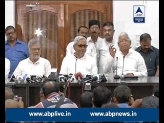 Laloo surrenders again, agrees to contest over 100 seats compared to 168 in 2010 elections