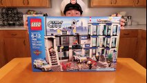 Building LEGO Police Station Time-Lapse (HD) 7498