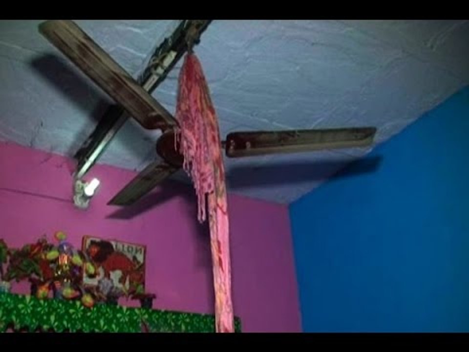 Noida : School girl commits suicide after being harassed