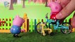 Peppa Pig Juguetes en Español  Peppa se cae de la bicicleta ᴴᴰ ❤️