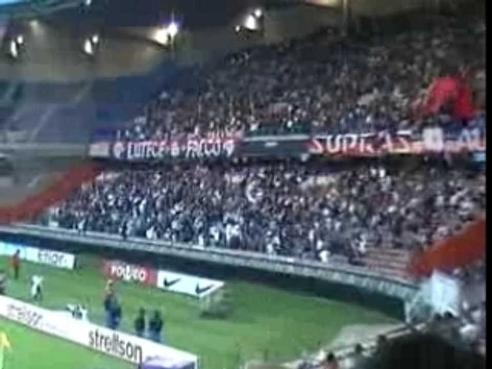 CHANT PSG LES BRONZES EXCELLENT